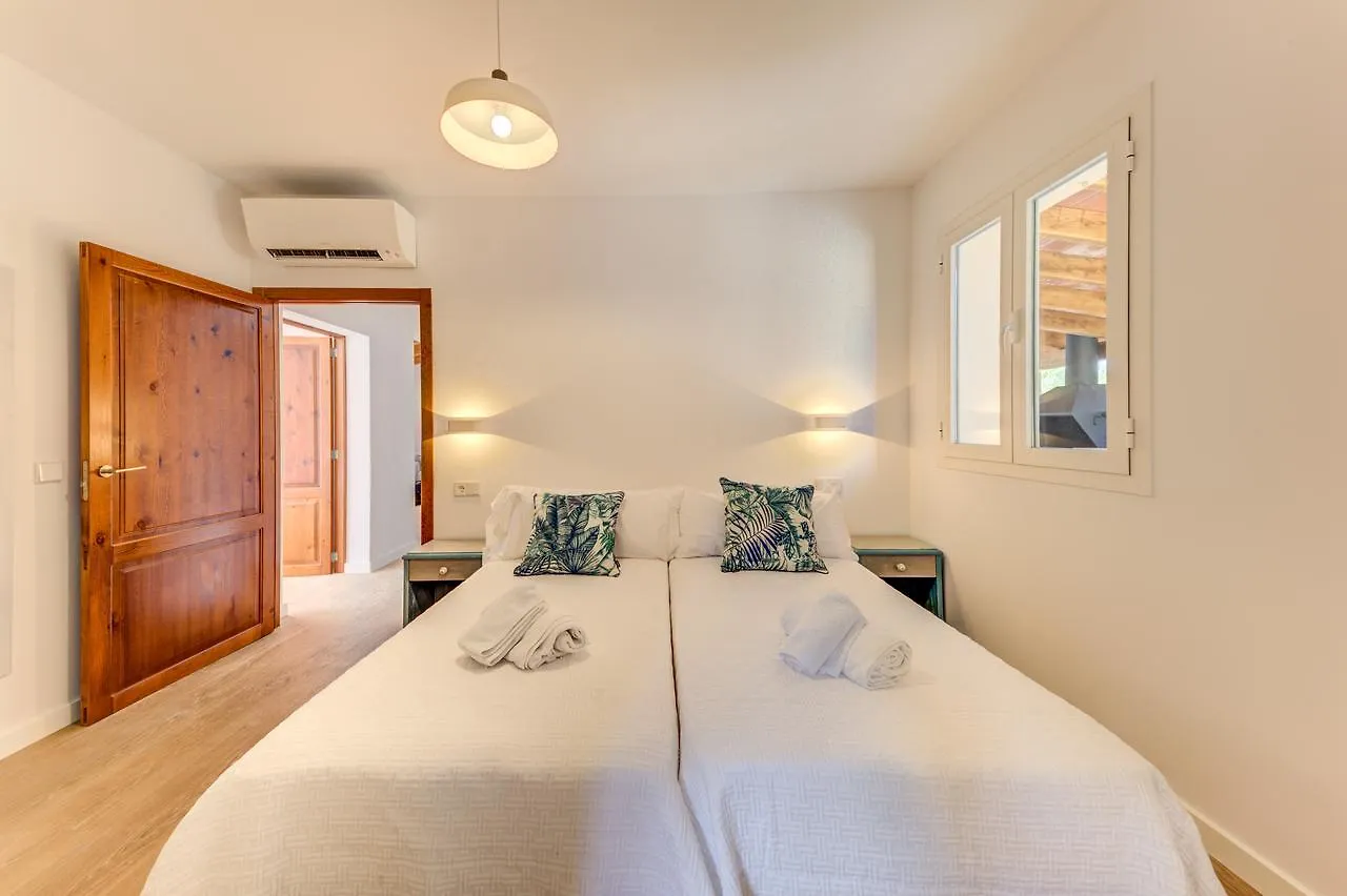 Country house Son Fosquet Guest House Llucmajor  Spain