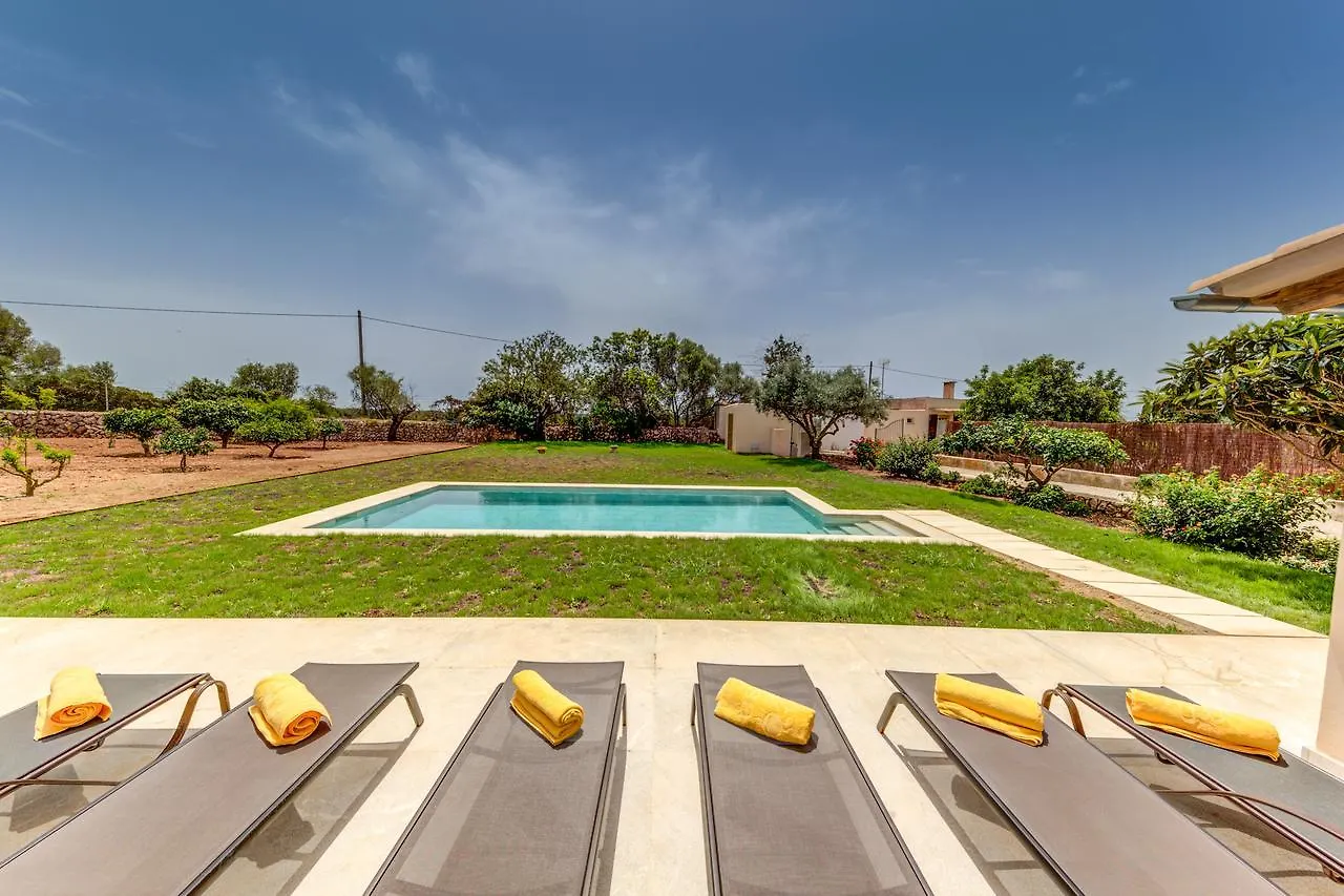 Country house Son Fosquet Guest House Llucmajor  Spain